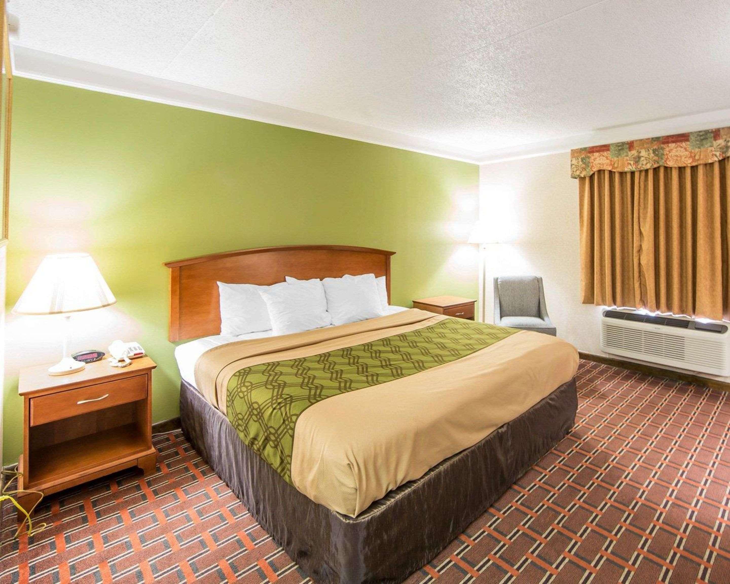 Econo Lodge North Ноксвилл Экстерьер фото