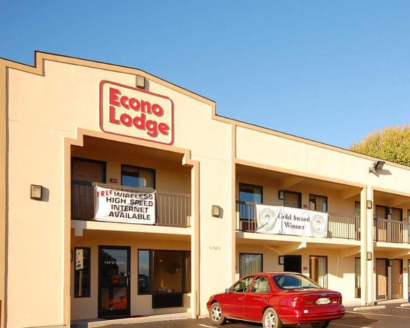 Econo Lodge North Ноксвилл Экстерьер фото